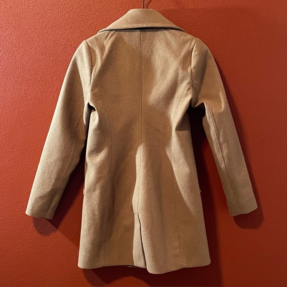 Abercrombie & Fitch Women’s Classic Tan Two Button Front Wool Blend Topcoat - Picture 7 of 7